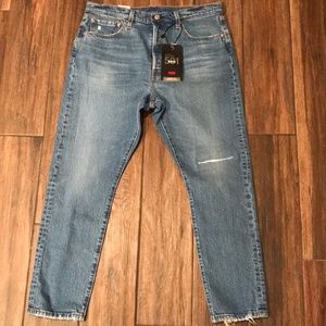 👖 NWT Levi’s women’s skinny high rise fitted through hip and thigh jeans